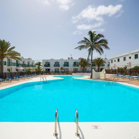 Sol Y Sal Con Vista A La Piscina (Adults Only) Corralejo Kültér fotó