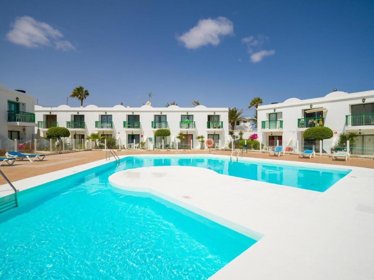 Sol Y Sal Con Vista A La Piscina (Adults Only) Corralejo Kültér fotó