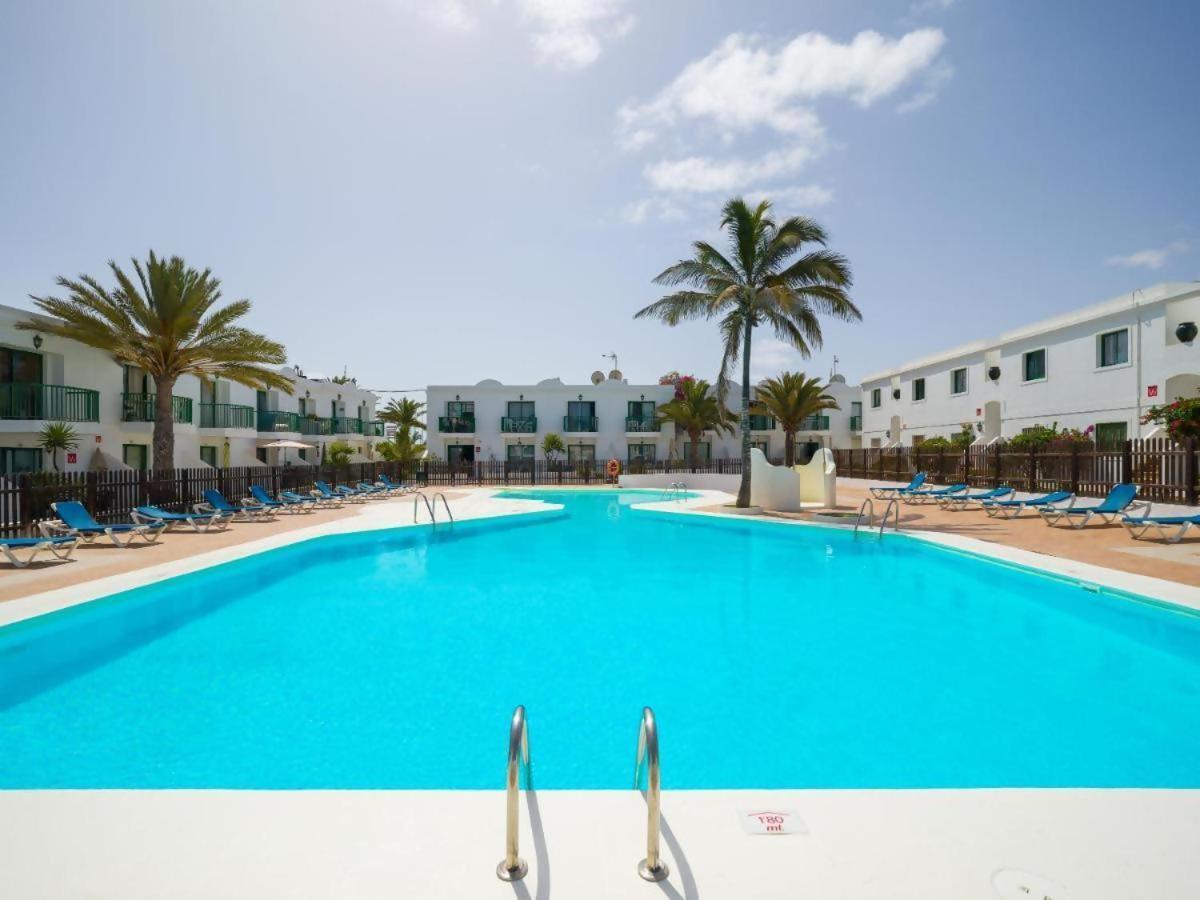 Sol Y Sal Con Vista A La Piscina (Adults Only) Corralejo Kültér fotó